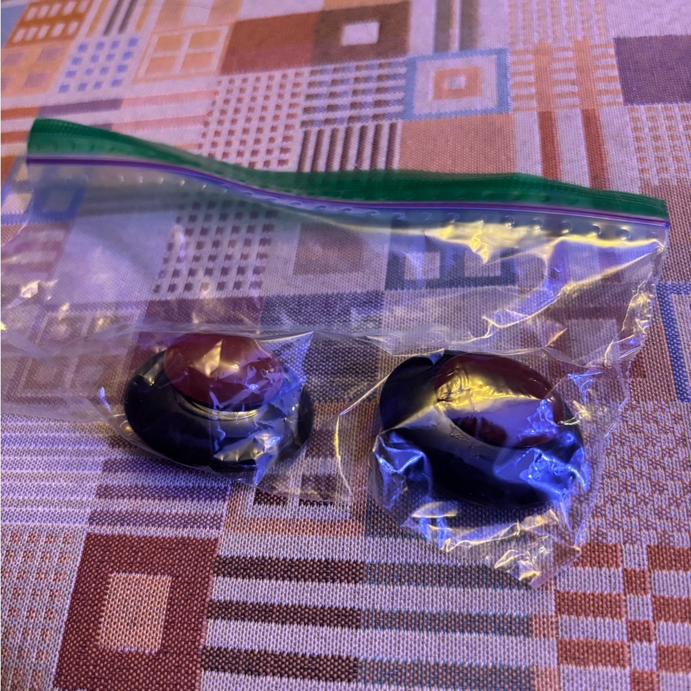 Clip on earrings